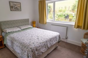 Photo 25- click for photo gallery